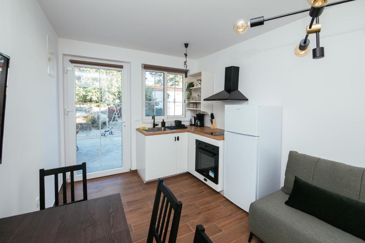 Apartmani Barbarosa Sveti Filip i Jakov Exterior photo